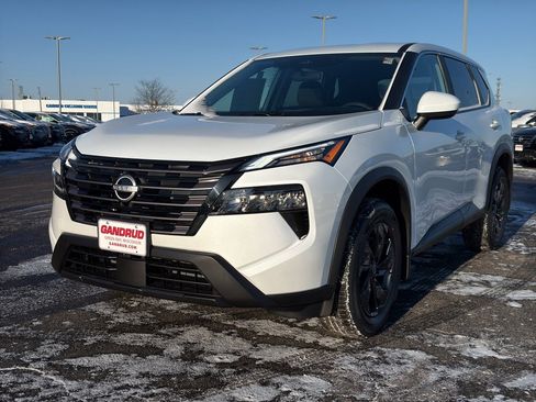 New 2026 Nissan Rogue SV w/ Cold Weather Package image 3