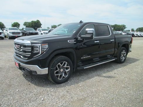New 2026 GMC Sierra 1500 SLT w/ SLT Premium Plus Package AWD/4WD image 12