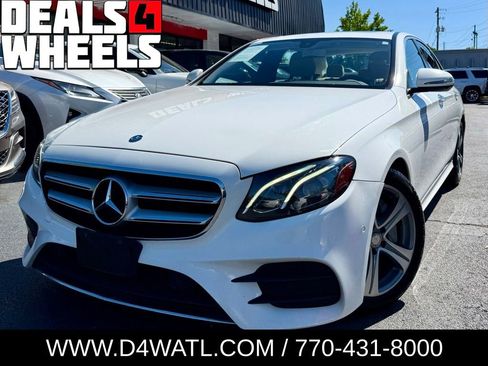 Used 2017 Mercedes-Benz E 300 4MATIC image 1