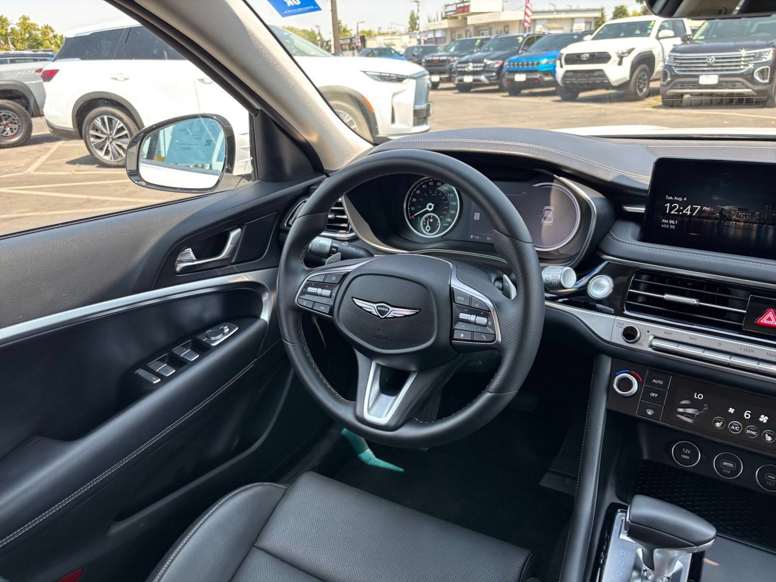 Used 2026 Genesis G70 2.5T RWD image 35