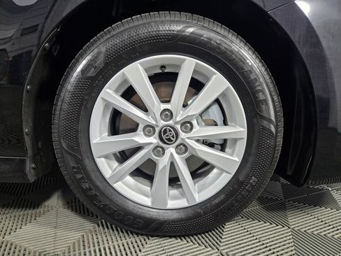 Used 2026 Toyota Camry LE w/ Convenience Package FWD image 11