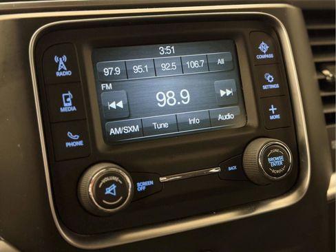 Used 2017 RAM 2500 SLT image 33