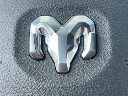 Used 2025 RAM 2500 Laramie AWD/4WD image 41
