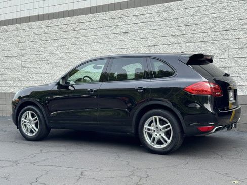 Used 2014 Porsche Cayenne S AWD/4WD image 14