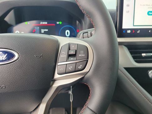New 2026 Ford Explorer Active AWD/4WD image 25
