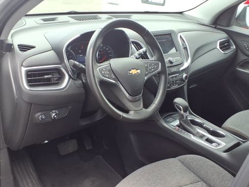 Used 2022 Chevrolet Equinox LT AWD/4WD image 9