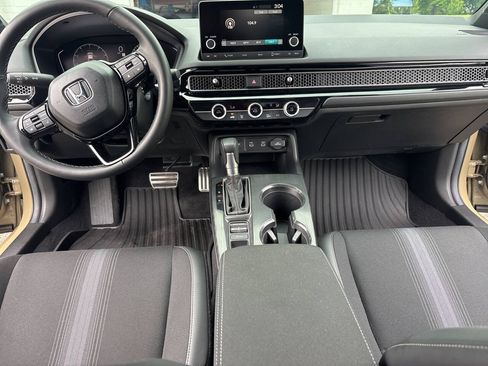 Used 2025 Honda Civic Sport image 14