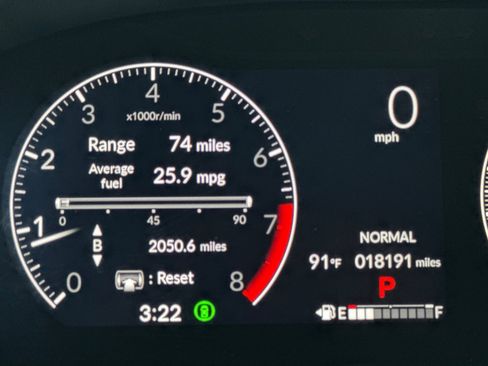 Certified 2025 Honda HR-V Sport image 24