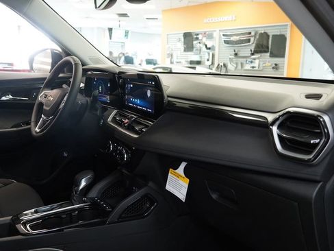 New 2026 Chevrolet TrailBlazer LT AWD/4WD image 28