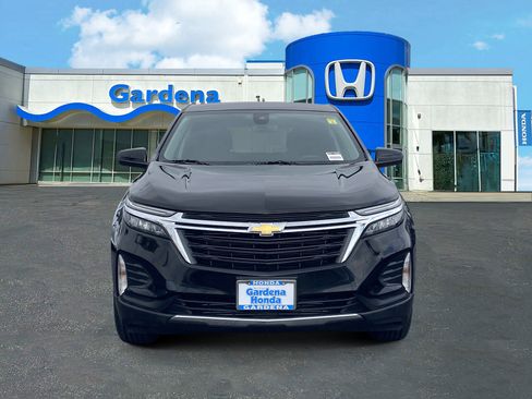 Used 2023 Chevrolet Equinox LT FWD image 2