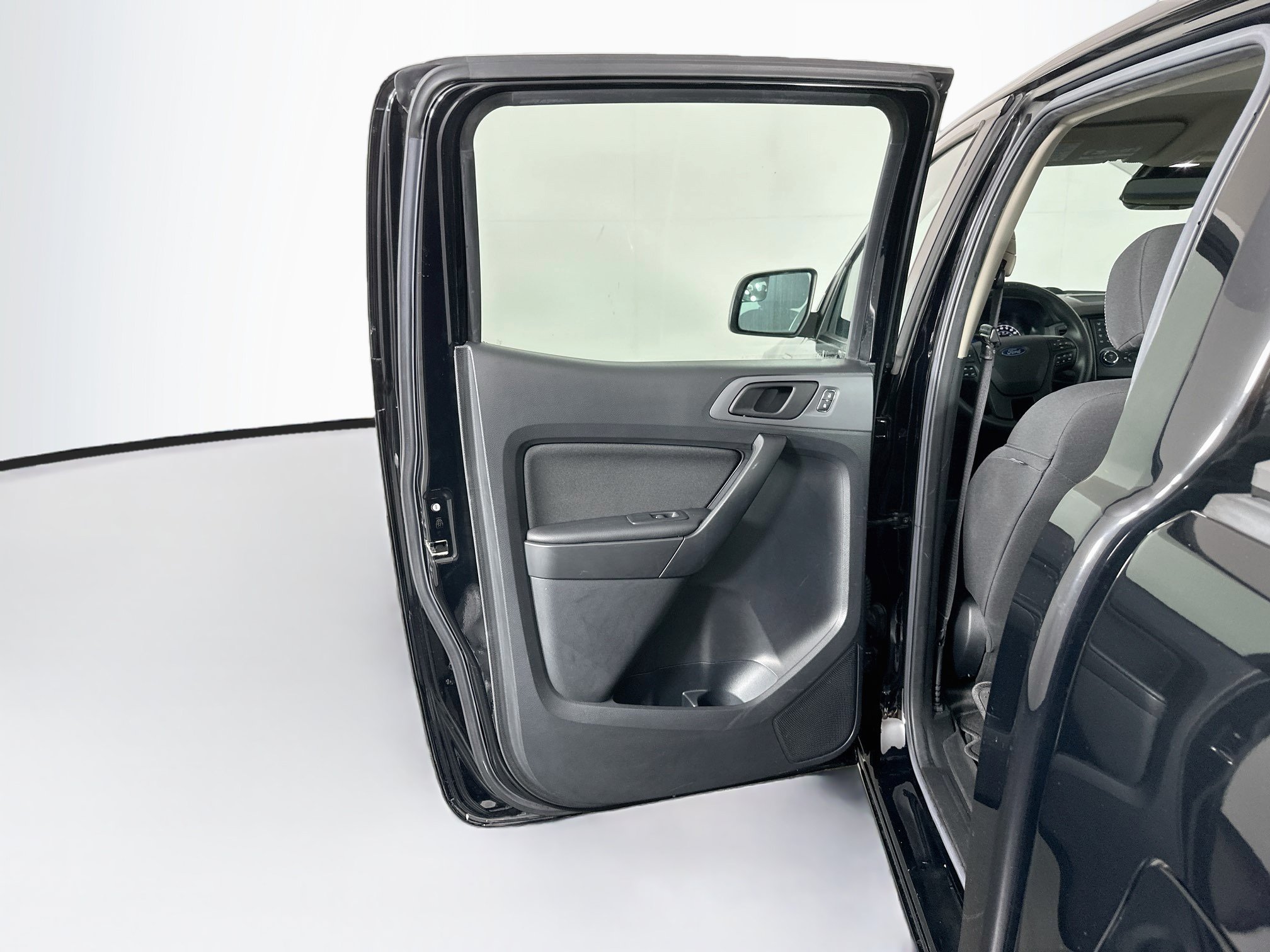 Used 2019 Ford Ranger XL w/ Equipment Group 101A Mid RWD image 24