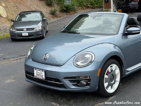 Used 2019 Volkswagen Beetle 2.0T Final Edition SEL FWD image 34
