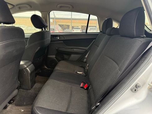 Used 2014 Subaru Crosstrek 2.0i Premium image 9