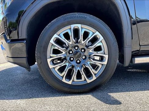 Used 2024 GMC Sierra 1500 Denali Ultimate AWD/4WD image 34