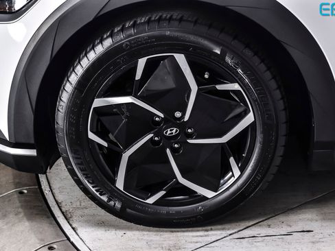 Used 2024 Hyundai Ioniq 5 SEL RWD image 10