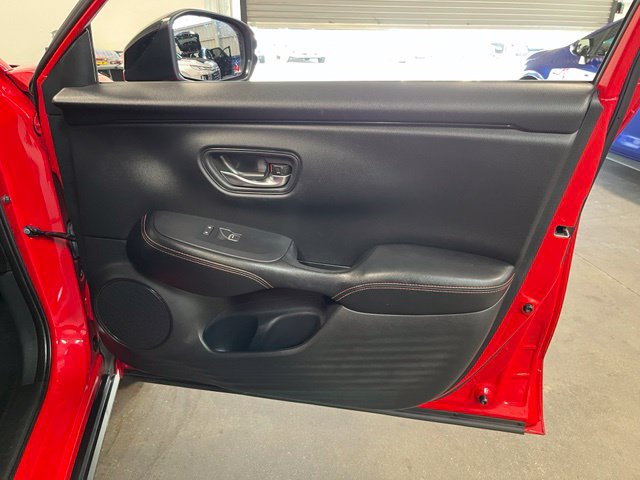 Used 2025 Honda HR-V Sport image 13