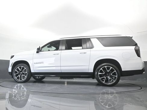 Used 2026 Chevrolet Suburban RST w/ Comfort Package RWD image 68