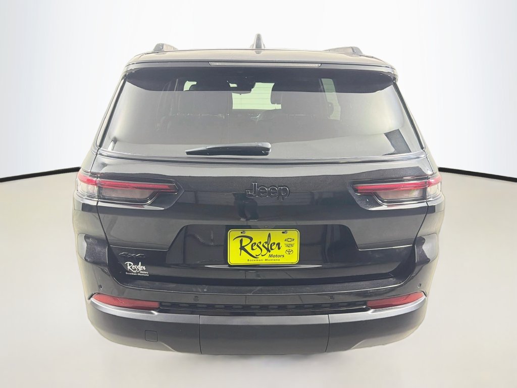 Used 2024 Jeep Grand Cherokee L Altitude AWD/4WD image 7