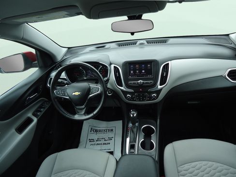Used 2021 Chevrolet Equinox LT AWD/4WD image 11