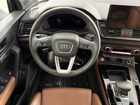Used 2023 Audi Q5 2.0T Premium Plus w/ Premium Plus Package image 13