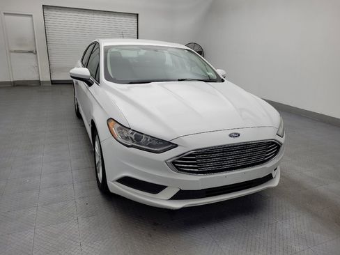 Used 2018 Ford Fusion S image 14