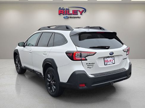 Certified 2023 Subaru Outback Onyx Edition image 5