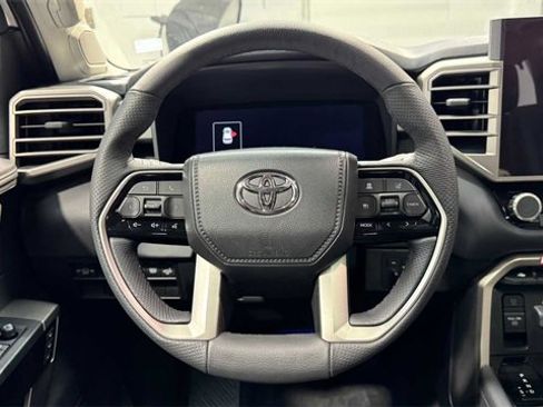 Used 2024 Toyota Sequoia Limited image 21