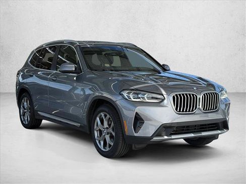 Certified 2024 BMW X3 sDrive30i w/ Premium Package image 3