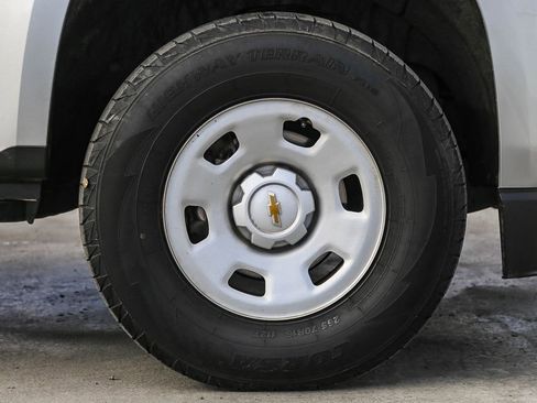 Used 2019 Chevrolet Colorado W/T w/ WT Convenience Package image 11