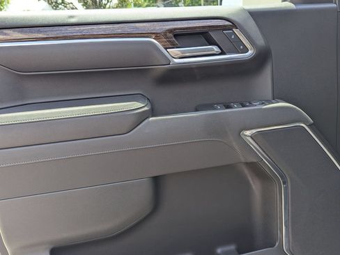 Used 2025 GMC Sierra 1500 Elevation AWD/4WD image 12