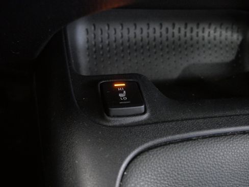 Certified 2021 Toyota Corolla XSE image 33