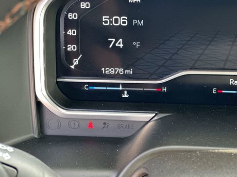 Certified 2024 GMC Sierra 1500 AT4 w/ Technology Package image 46