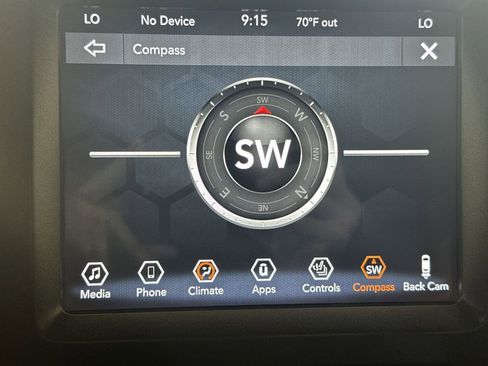Used 2020 Jeep Cherokee Trailhawk w/ Cold Weather Group AWD/4WD image 22