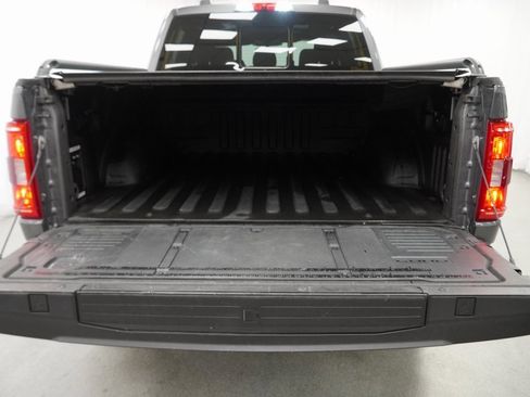 Used 2022 Ford F150 XLT w/ Equipment Group 302A High image 44