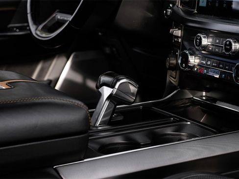 Used 2021 Ford F150 Platinum w/ Equipment Group 701A High image 22