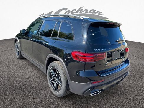 New 2025 Mercedes-Benz GLB 250 4MATIC image 6