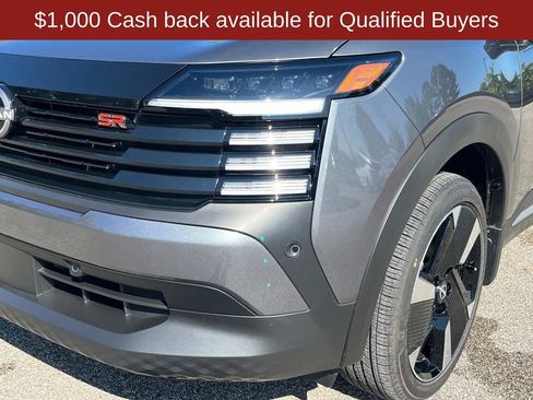 New 2026 Nissan Kicks SR image 13