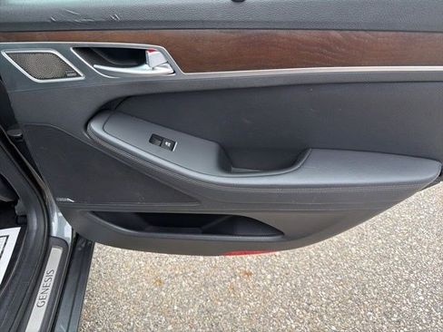 Used 2018 Genesis G80 5.0 Ultimate AWD/4WD image 18