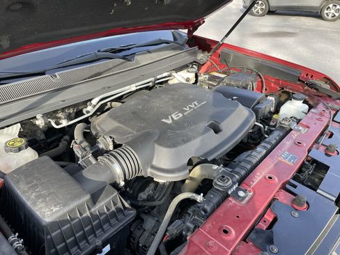 Used 2021 Chevrolet Colorado ZR2 image 40