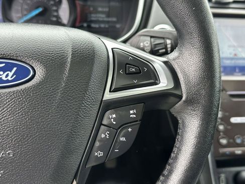 Used 2020 Ford Fusion Titanium FWD image 22