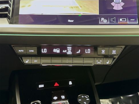 Certified 2024 Audi Q4 e-tron Premium Plus w/ Premium Plus image 16