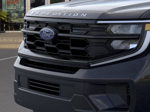 New 2026 Ford Expedition Active image 39