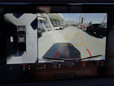 Used 2024 GMC Sierra 3500 Denali Ultimate image 17