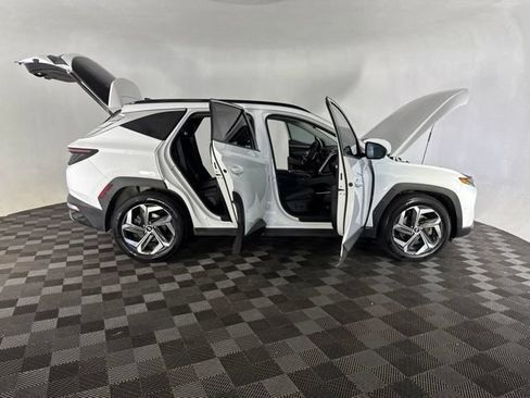 Used 2023 Hyundai Tucson Limited FWD image 17