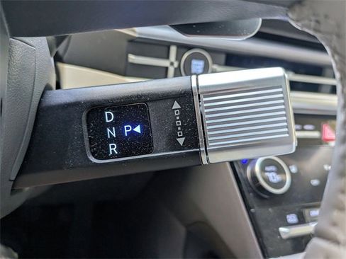 Used 2024 Hyundai Santa Fe SEL image 16