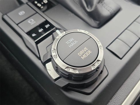 New 2026 Toyota 4Runner SR5 image 37