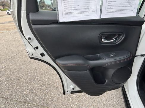 Used 2024 Honda HR-V Sport image 23