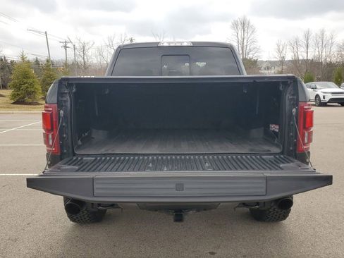 Used 2018 Ford F150 Raptor w/ Equipment Group 802A Luxury image 27
