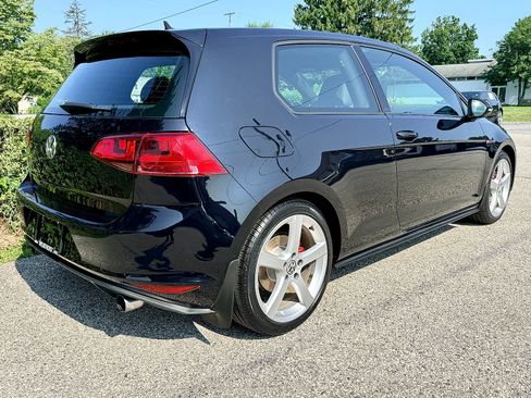Used 2015 Volkswagen GTI SE w/ Lighting Package (SEL) FWD image 4