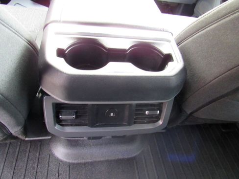 Used 2024 Ford F250 XLT w/ XLT Premium Package image 32